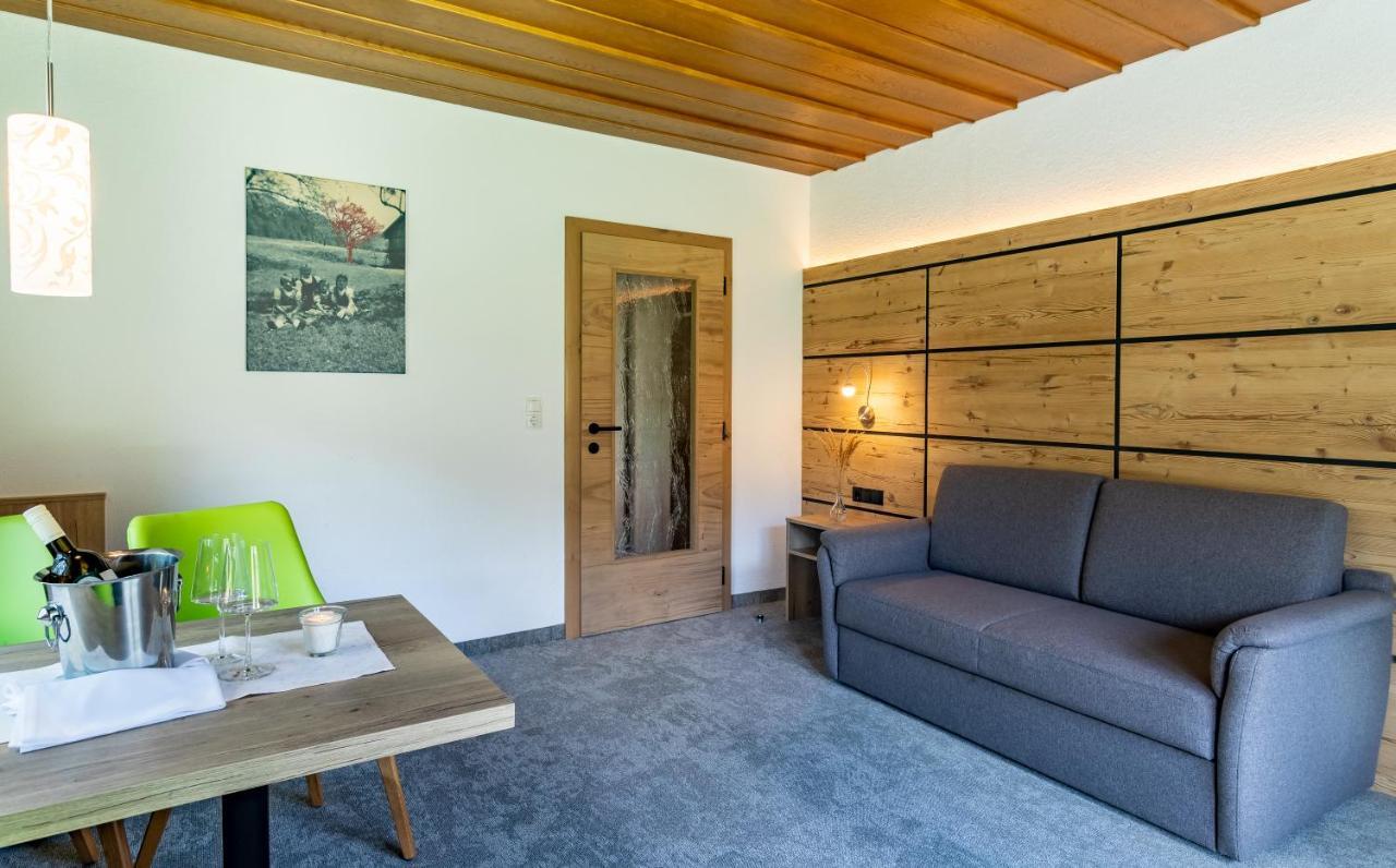 Kinderhotel Laerchenhof Obsteig Exterior photo