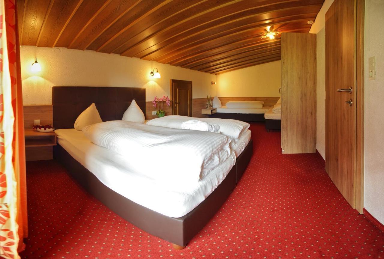 Kinderhotel Laerchenhof Obsteig Exterior photo